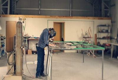 Taller mamparas protectoras Valdemoro