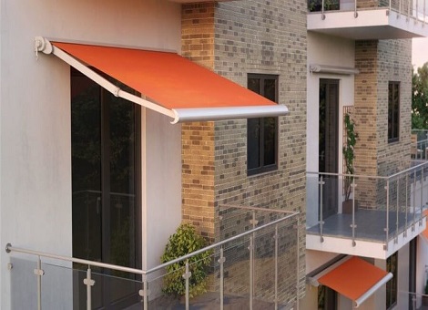 Toldo extensible La Moraleja